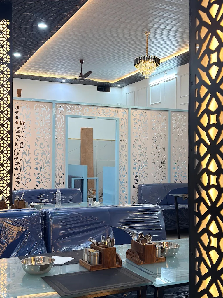 Murgh Mahal Restaurant